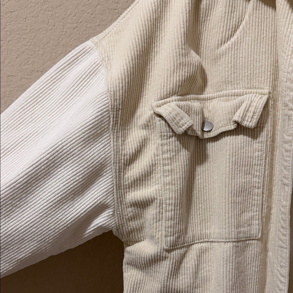 Two-Tone Corduroy Button-Up Shirt - Picture 2 of 5